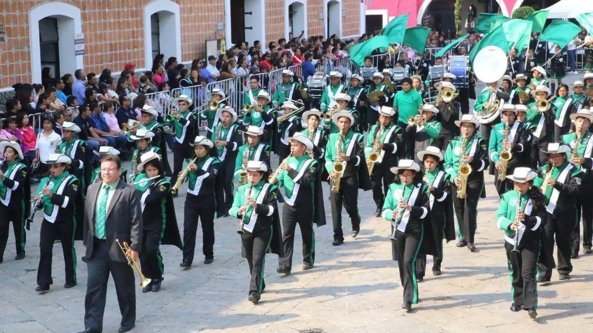 DESFILE DEL 4 DE MAYO - Cortesía Ayto Atlixco